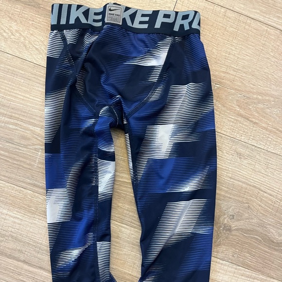 Nike Pro Compression Leggings Youth 7 - Picture 4 of 4